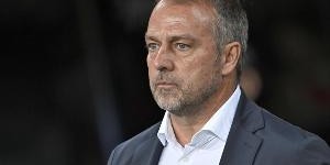 弗里克：亚马尔18岁就能一己之力决定比赛，他会成为世界最佳之一